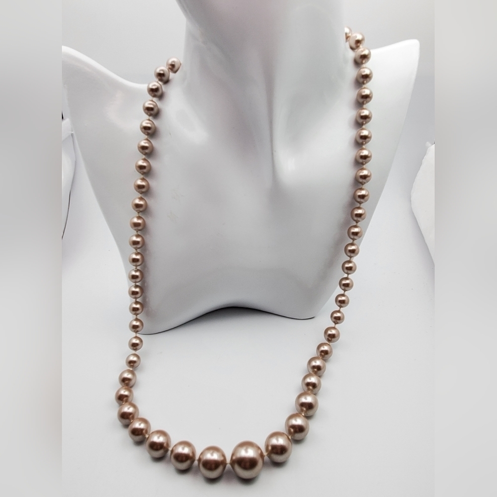 Hand tied Jamaican light mocha pearls necklace N2315